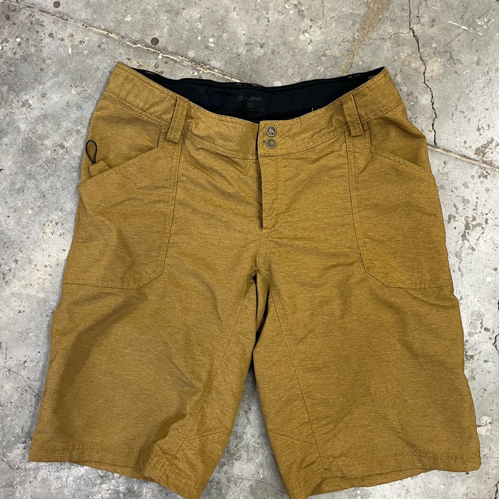 Dakine bike shorts in mustard yellow